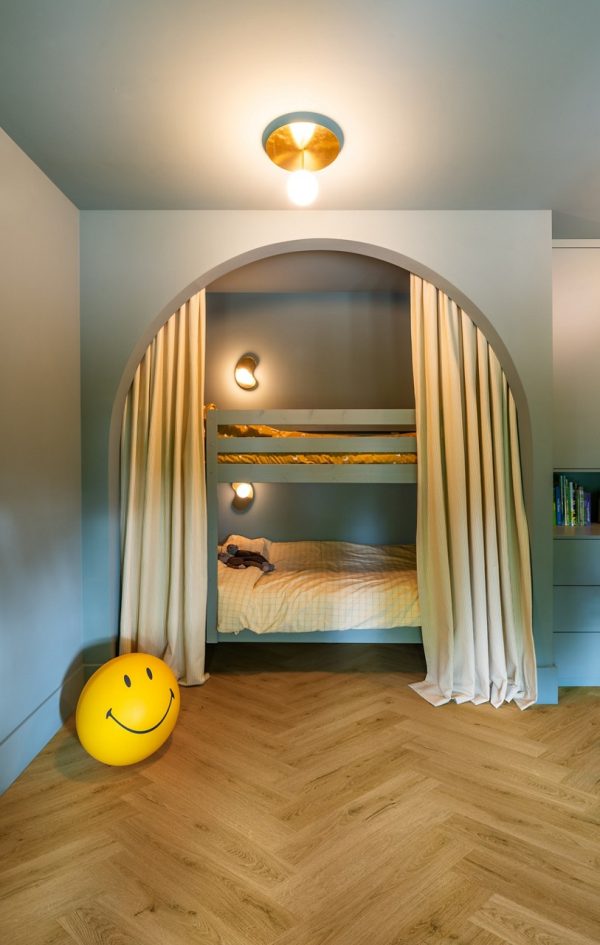 Quick-Step PVC visgraat AVHBU40363 Botanische gerookte eik