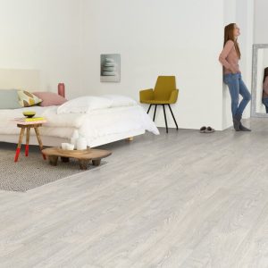 Quick-step Impressive IM3560