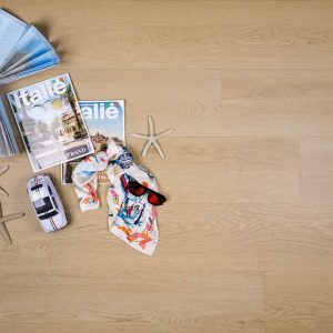 Douwes Dekker Plank Cranberry PVC klik